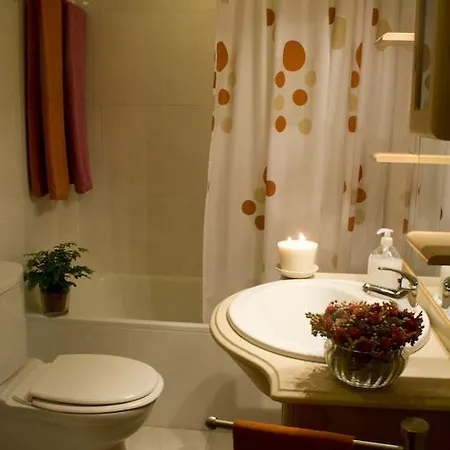 Cosy Flat In Historic Downtown Lizbona